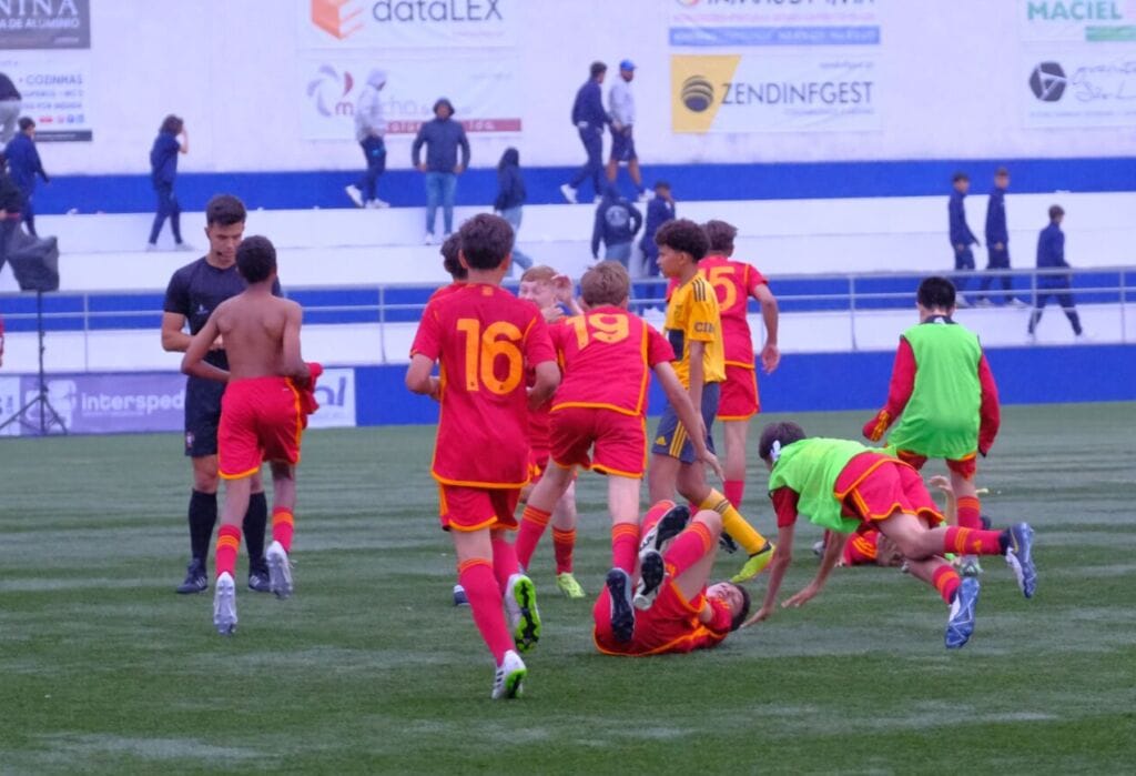 Futebol: AS Roma vence torneio infantil das Marinhas AS Roma Marinhas esposende