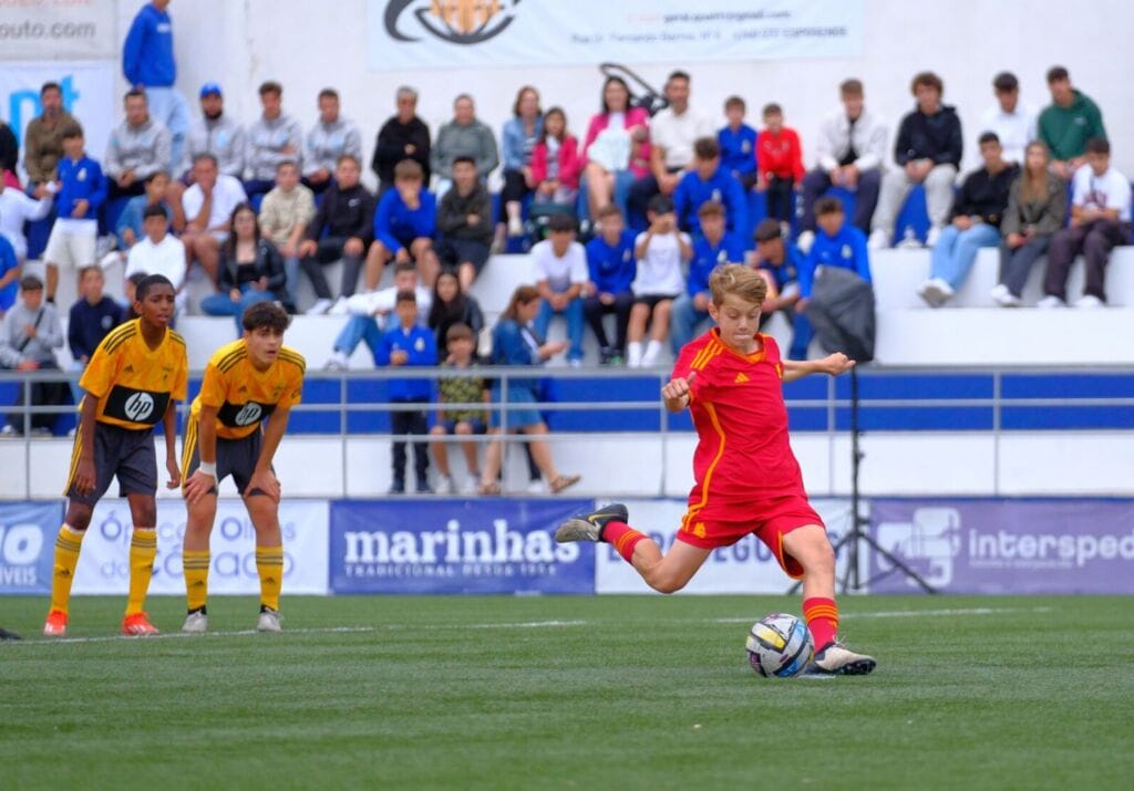 Futebol: AS Roma vence torneio infantil das Marinhas AS Roma Marinhas esposende