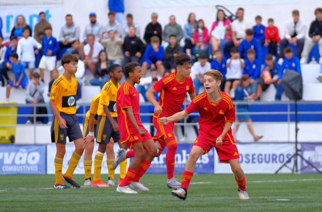 Futebol: AS Roma vence torneio infantil das Marinhas AS Roma Marinhas esposende