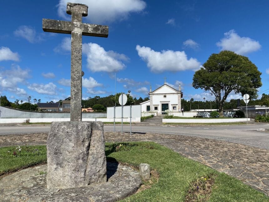 Xplorer24: Conhece a capela que já foi "Algoa do Lupe" em Gandra? Capela Gandra Senhora Guadalupe