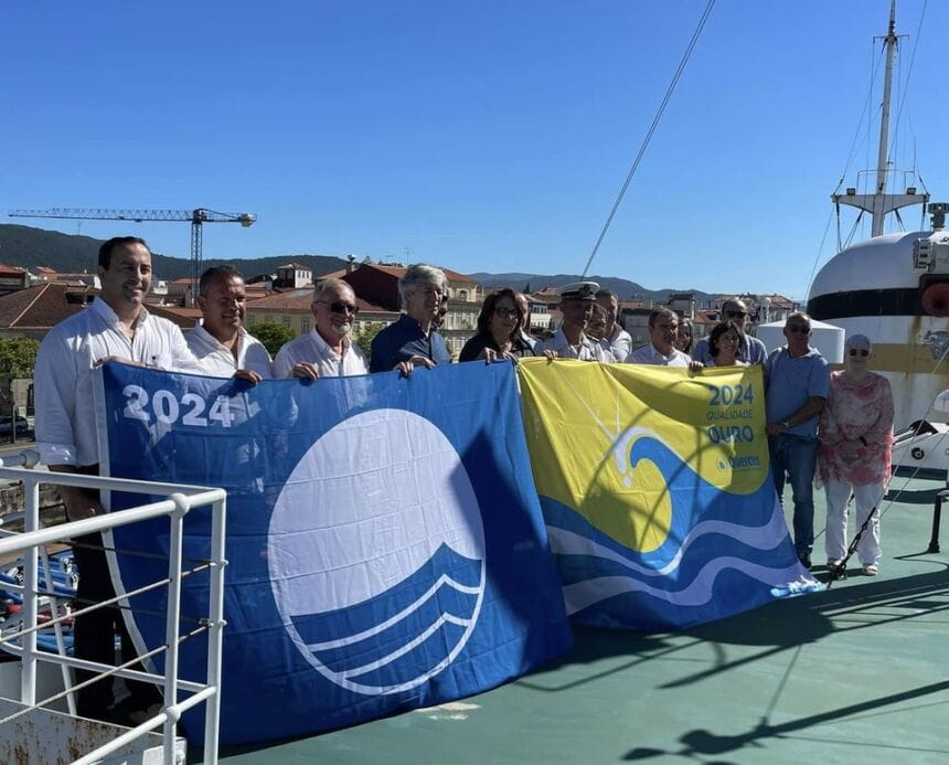 Bandeira azul Viana