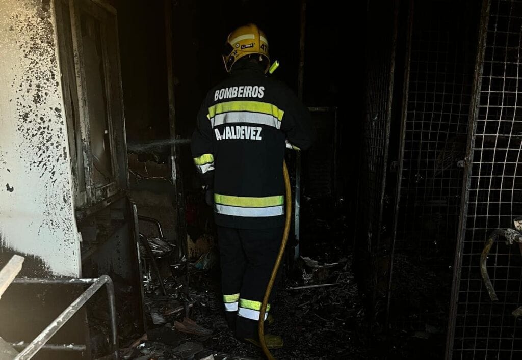 Arcos de Valdevez: ADECAS perdeu tudo num incêndio mas já há quem queira ajudar Arcos de Valdevez