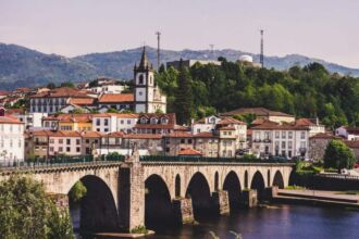 Ponte da barca Igreja matriz