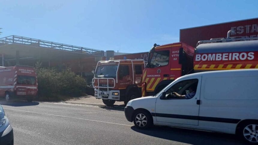Barcelos: Antiga estação de serviço "Paguá" pega fogo Pagua bombeiros barcelos