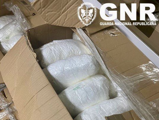 Braga: Prisão preventiva para homem que transportava 237 quilos de cocaína GNR cocaina braga
