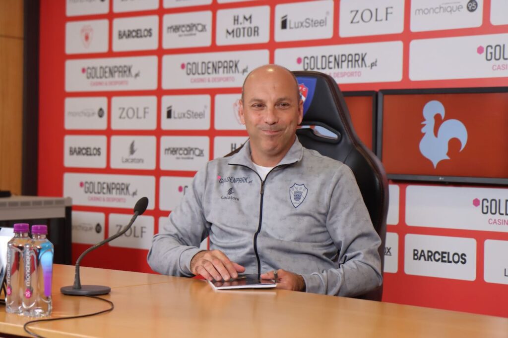 Futebol: "Sabemos dos obstáculos mas queremos ser felizes na Luz", afirma Bruno Pinheiro Bruno Pinheiro Gil Vicente FC