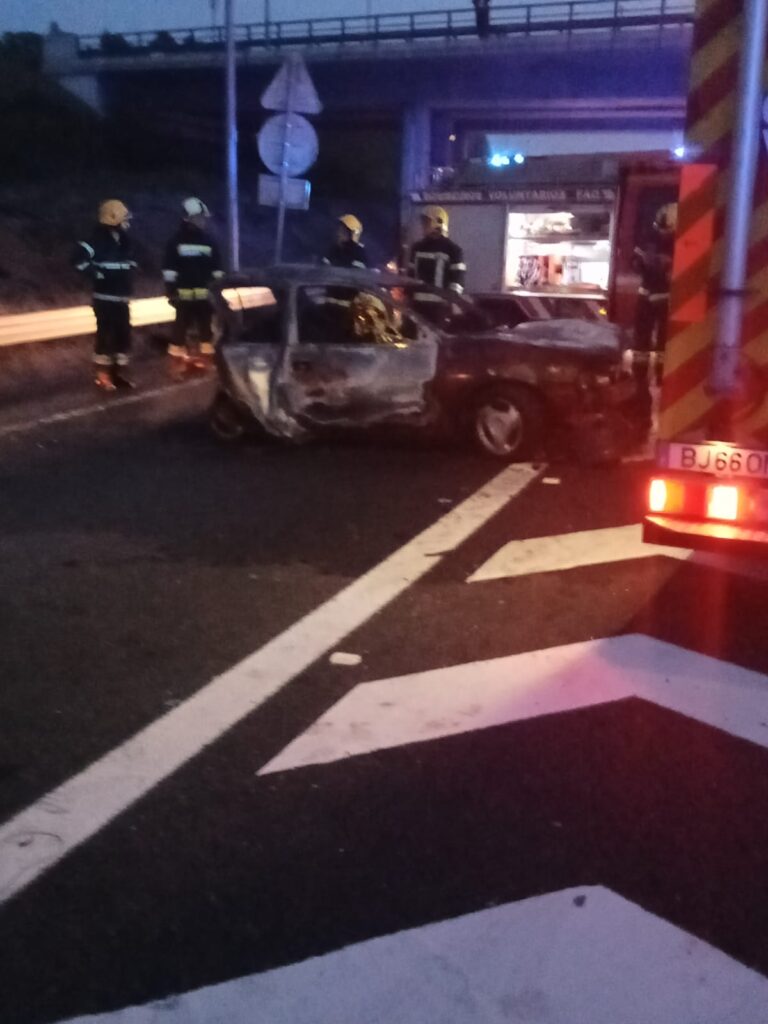 Esposende: (c/vídeo) Um morto após incêndio num carro na A28 WhatsApp Image 2024 09 23 at 20.49.17