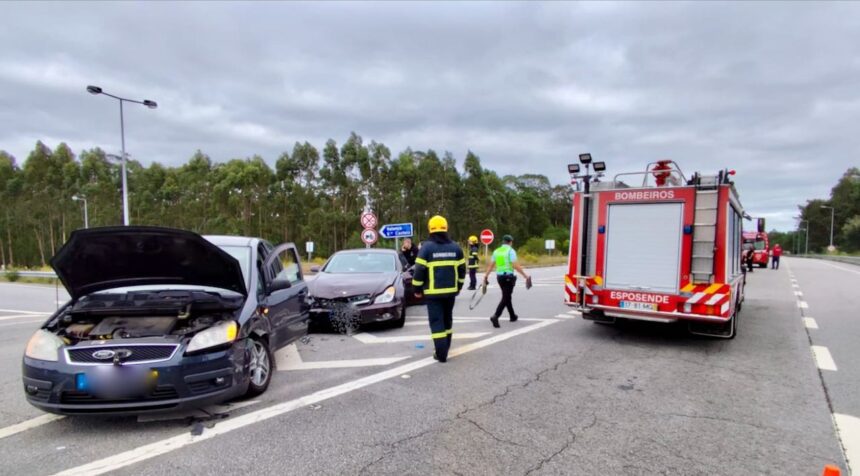 Esposende Acidente A28 EN103-1