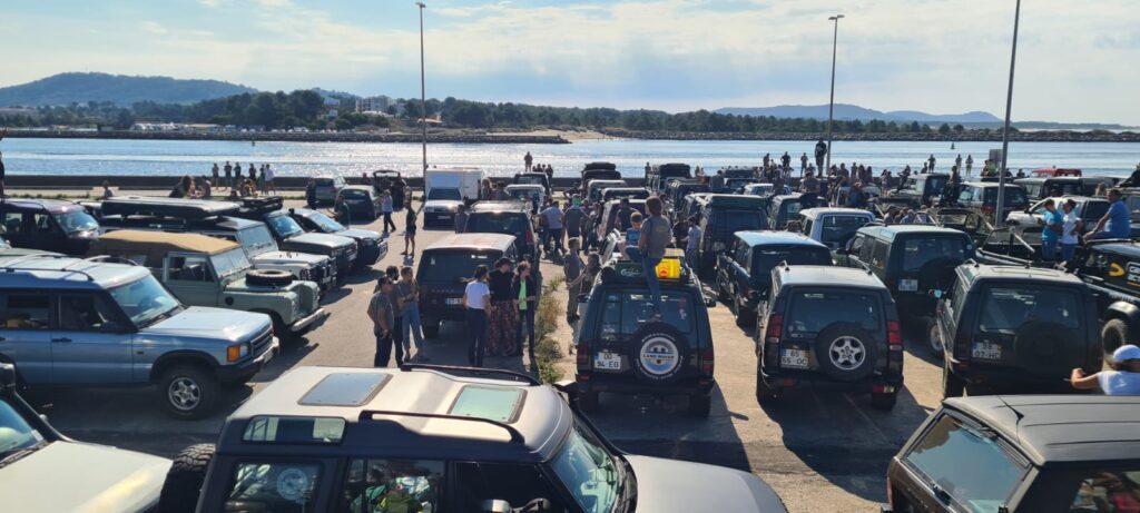 lan rover viana