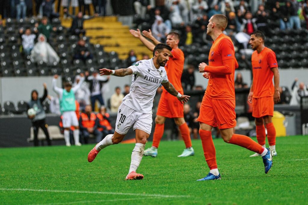 Futebol: Vitória SC vinga-se e vence Celje fraquinho Vitória SC Celje