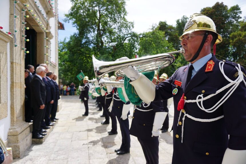 Barcelos: Fanfarra de Barcelinhos com número recorde de saída. Presidente e comandante "orgulhosos" BV Barcelinhos Fanfarra