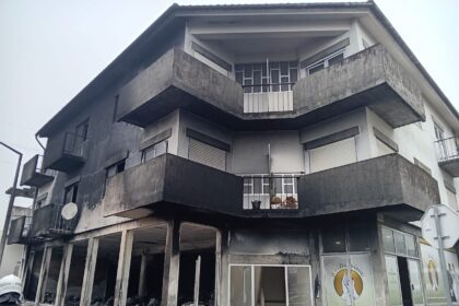 Incendio viana motos