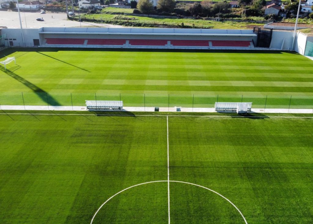 Futebol: Já só falta inaugurar os novos campos de treino do "Cidade Barcelos" Estadio Cidade de Barcelos e campos de treino - 3