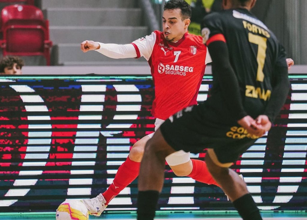 Futsal: SC Braga vence Ferreira do Zêzere e sobe ao 3.º lugar SC Braga Minho Futsal - 6