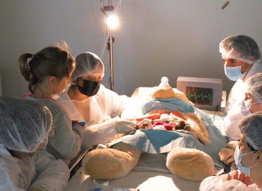 Braga: Hospital dos Bonequinhos para superar das "batas brancas" hospital bonequinhos braga minho