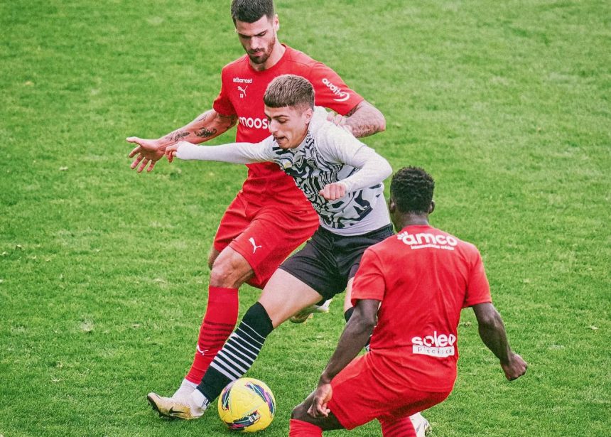 Futebol: SC Braga vence Académico de Viseu por 4-1 em jogo de preparação SCB Minho SC Braga