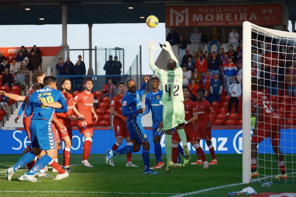 Futebol: Gil Vicente FC ganha frente ao Nacional e dá pontapé na crise Gil Vicente FC