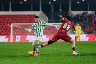 Futebol Gil Vicente e Rio Ave empatam em Barcelos - 9