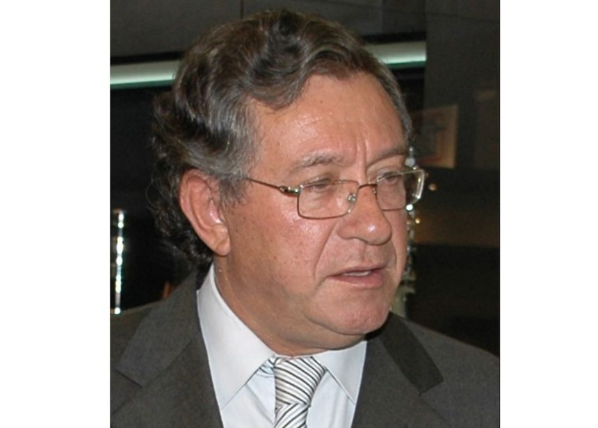 Esposende forjaes couto dos santos ministro