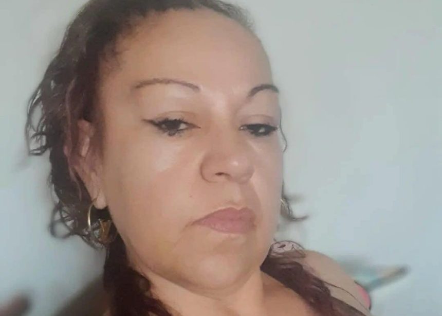 Esposende priscila equatoriana