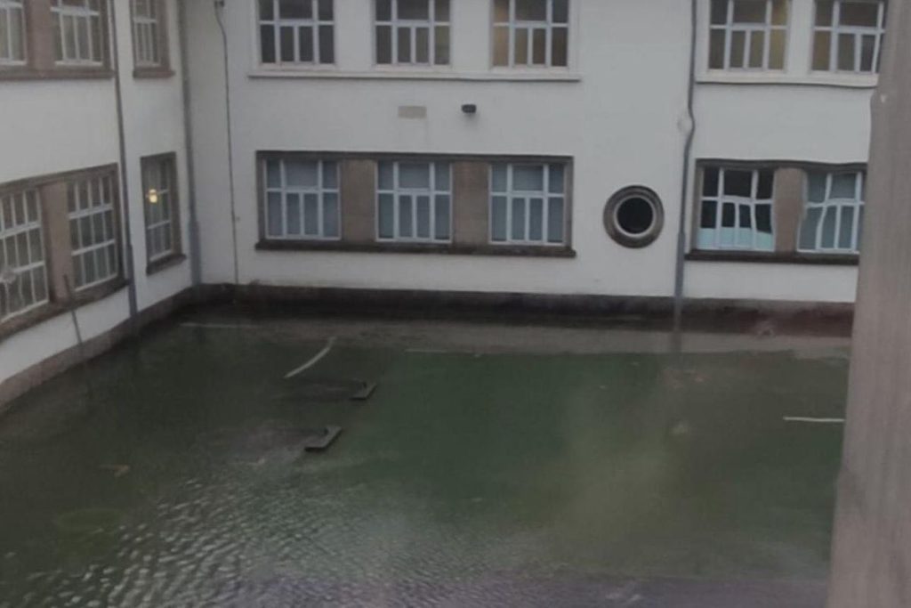 viana escola encerra inundada - 3