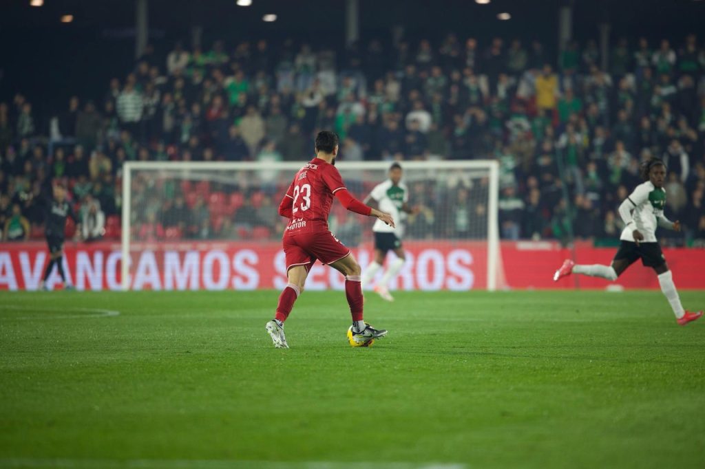 Futebol: Três centímetros polémicos atiraram o Gil para fora das "meias-finais" da Taça Gil Vicente FC Sporting
