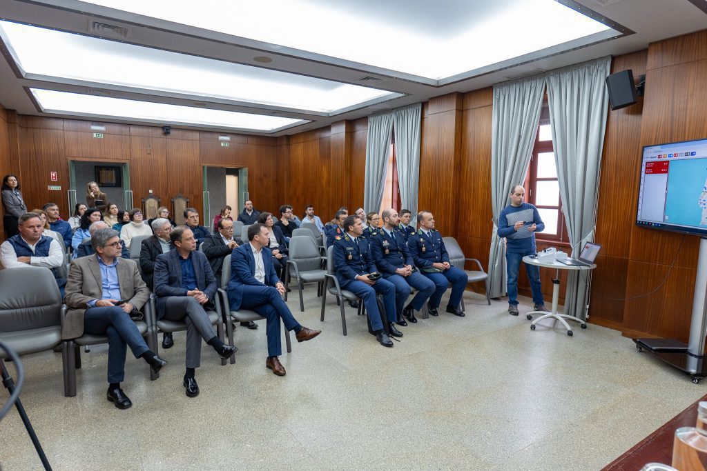 P1025491