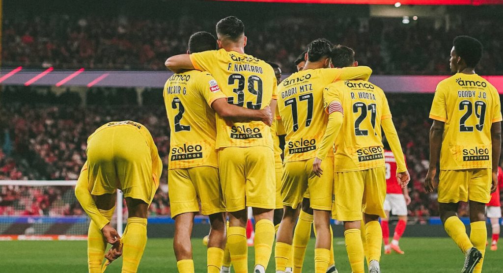 Futebol: Erro defensivo tira SC Braga das "meias" SC Braga