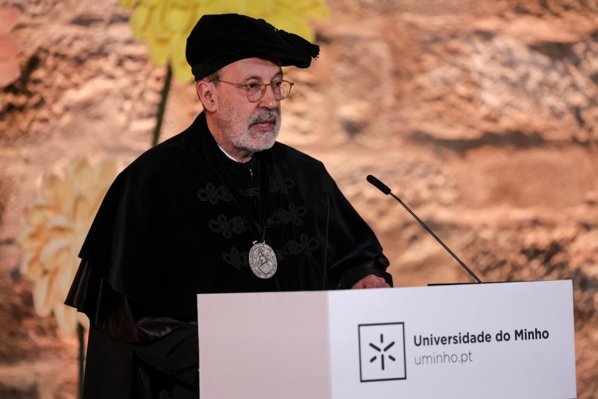 Braga: "Educação Superior deve perspetivar o futuro além de ciclos governamentais" defende reitor da UMinho UMinho 51 anos reitor