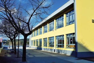 escola centro escolar ferreiros amares maus tratos 4 anos
