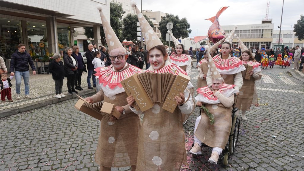desfile de carnaval esposende ambiente fantasia 152