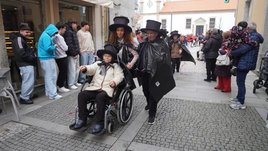 desfile de carnaval esposende ambiente fantasia 31