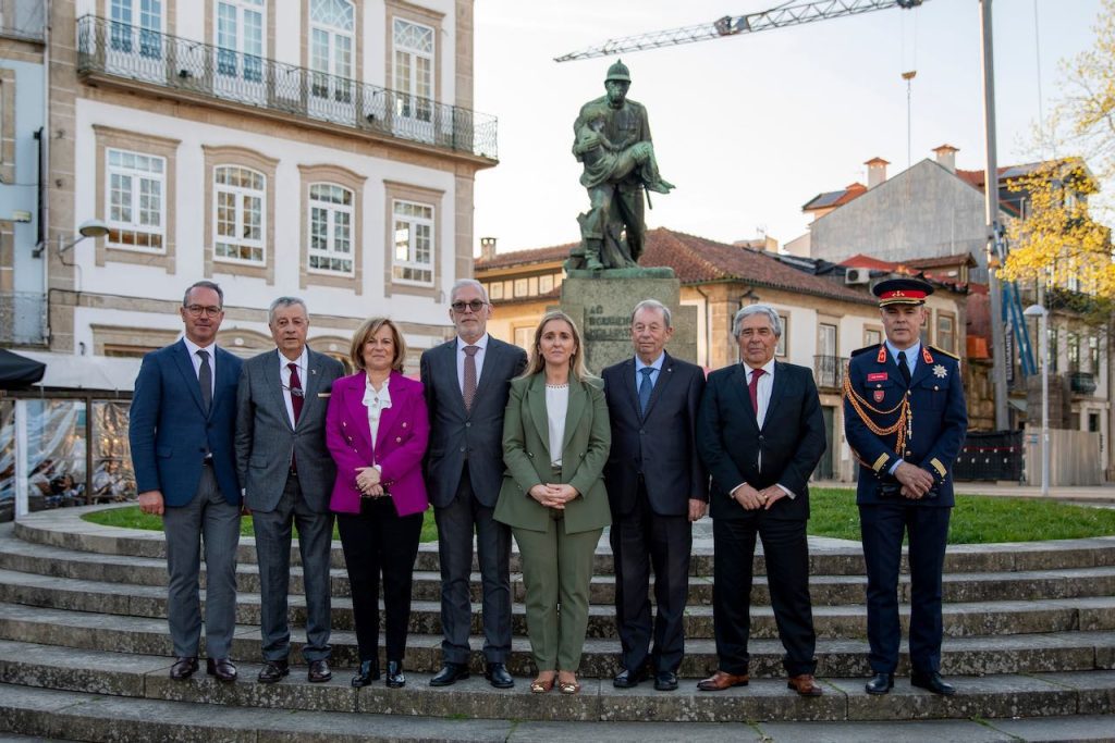BV Viatodos 41 anos 18