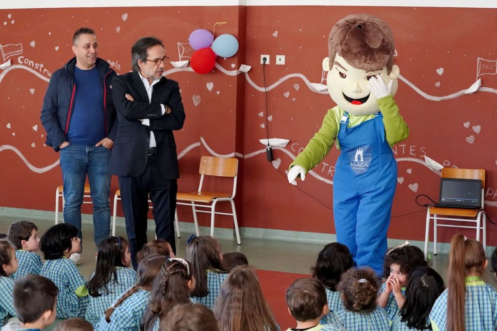 Braga: ‘A Minha Escola é Eficiente’ sensibiliza crianças Braga educacao escola lamas 3