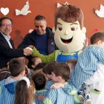 Poupas no jardim de infância de Lamas escola braga eficiencia energentica