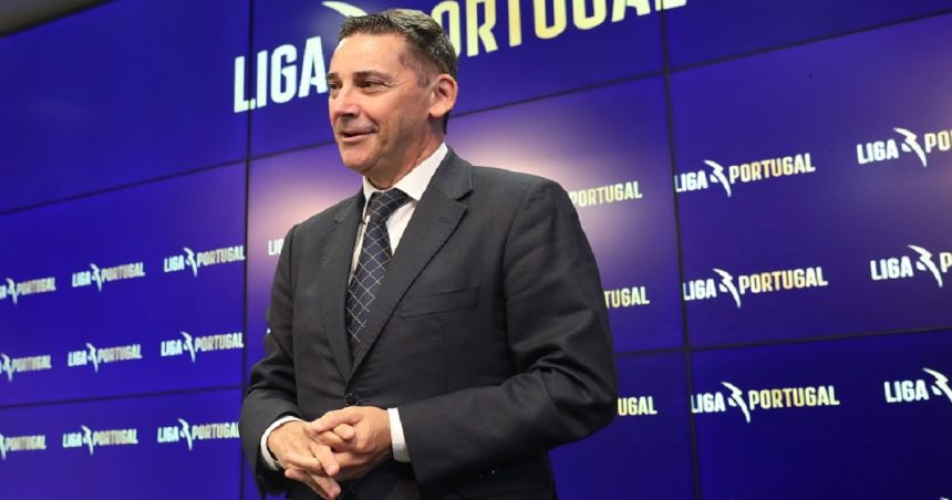 Futebol: Ex-presidente da MAG do SC Braga candidato à presidência da Liga Jose Gomes Mendes SC Braga