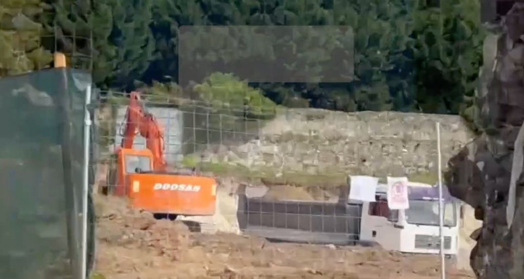Obra viana contestada por moradores