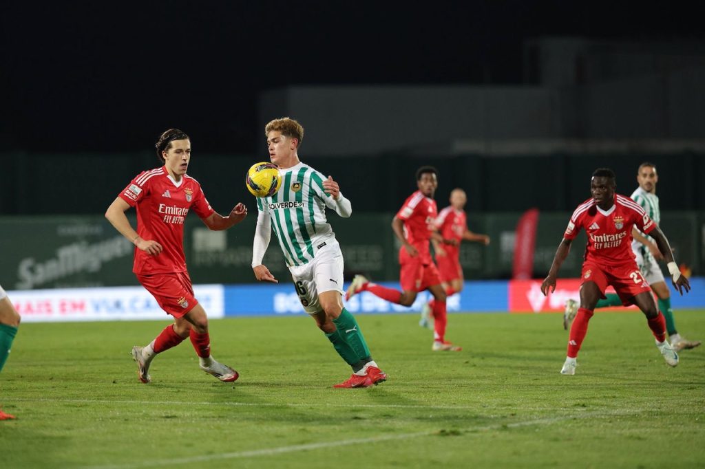 Futebol: Minutos finais fatais para o Rio Ave FC Rio Ave Benfica