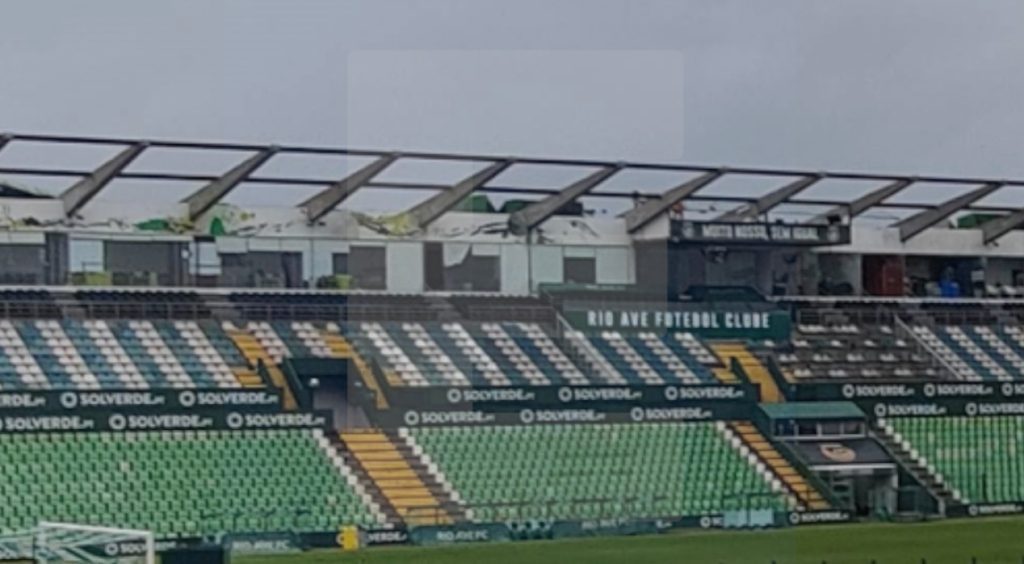Futebol: Rio Ave FC está a resolver estragos no Estádio para não afetar próximos jogos Rio Ave FC depressão martinho danos
