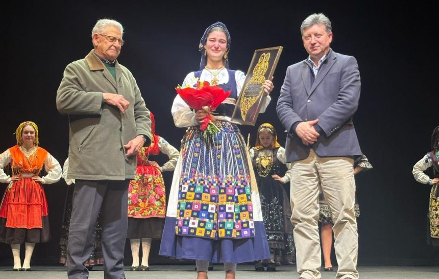 Viana: Tem 17 anos a nova mordoma do cartaz da Romaria d’Agonia 2025 Viana bruna romaria