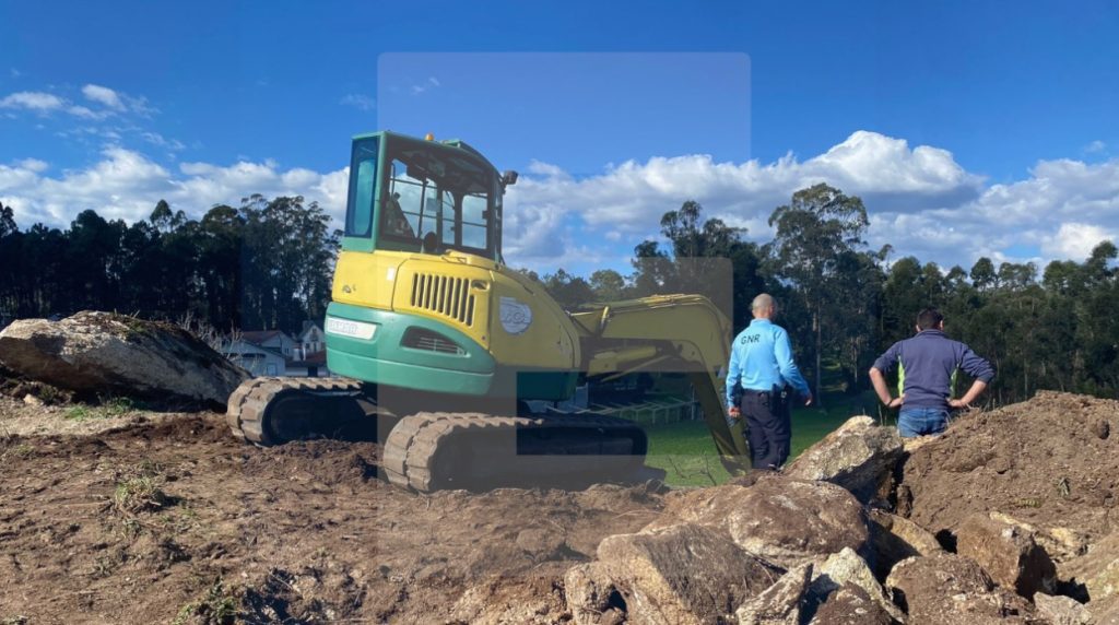 Esposende: Homem morre em Curvos após derrocada durante construção de muro Derrocada esposende curvos morto
