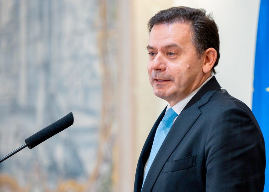 Luis montenegro Portugal Primeiro Ministro