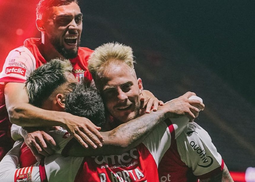 Futebol: SC Braga volta ao 3º lugar em jogo de árbitro com "complicómetro" ligado SC Braga racic Minho