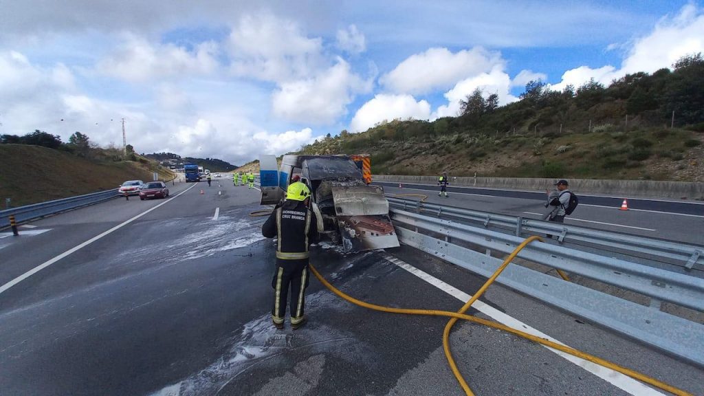 A4 incendio carrinha