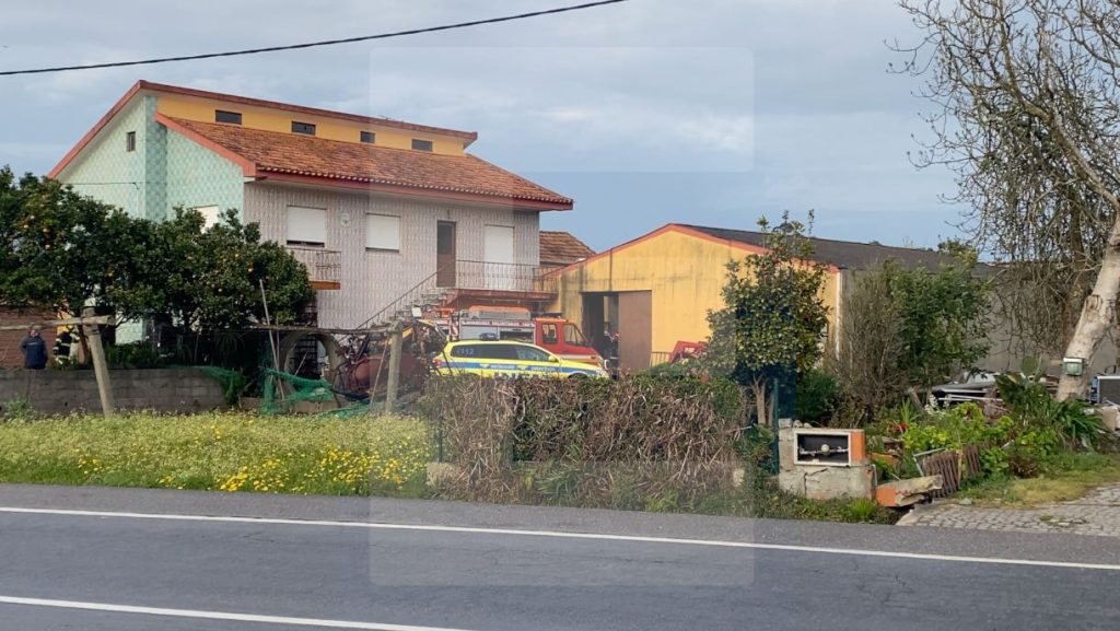 Esposende: Apanhado por máquina agrícola em Apúlia. É ferido grave Acidente Apulia Esposende INEM