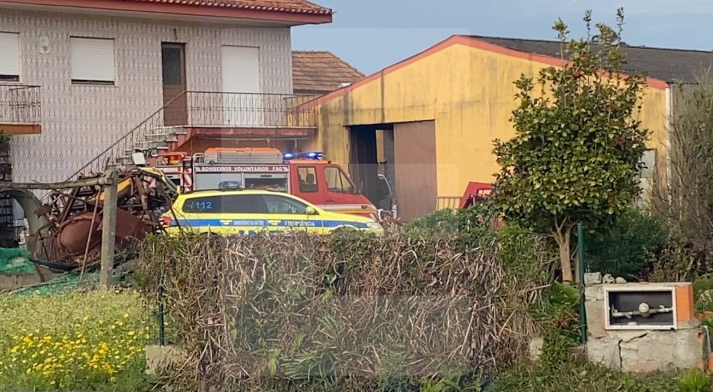 Esposende: Apanhado por máquina agrícola em Apúlia. É ferido grave Acidente Apulia Esposende INEM