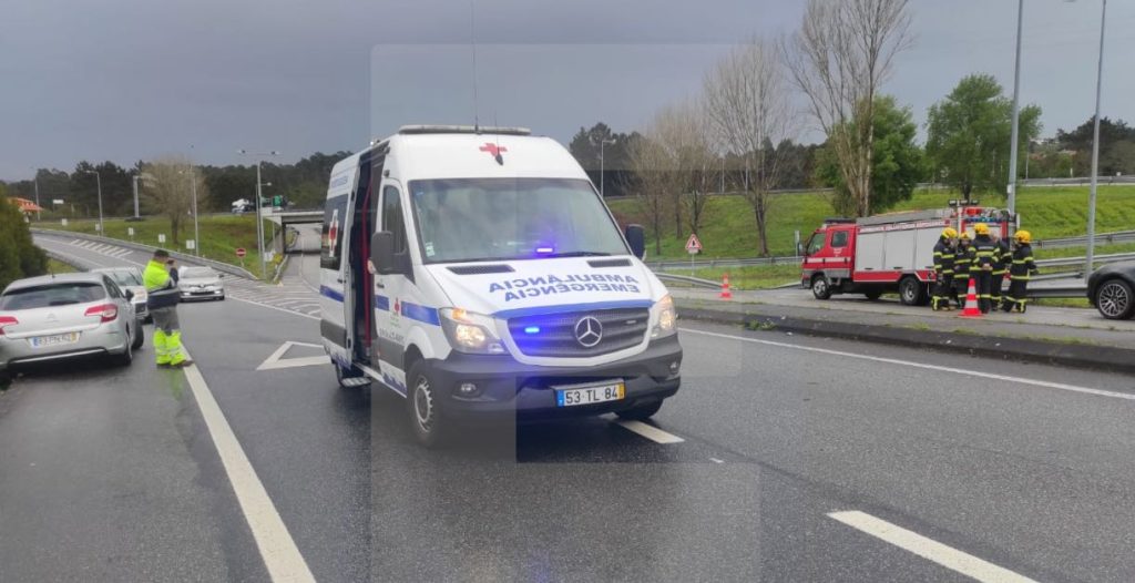 Acidente A28 no esposende