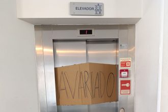 Elevador infias avariado braga centro de saude