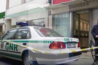 Carjacking esposende ourivesaria assalto chavaes