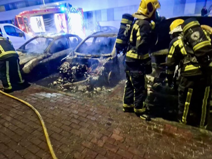 Minho: Incêndio destrói três carros em Famalicão Incêndio Famalicão ribeirao
